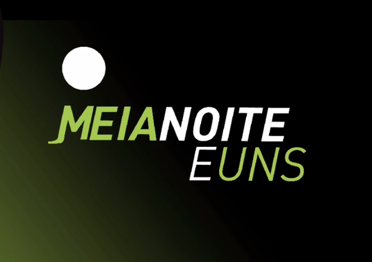 Featured photograph from Meia-Noite e Uns, a television program broadcast by RedeTV! in 2006.