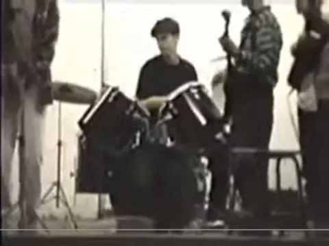 Coitado do Próximo’s first show · Jul. 5, 1992 — original frame capture 2.