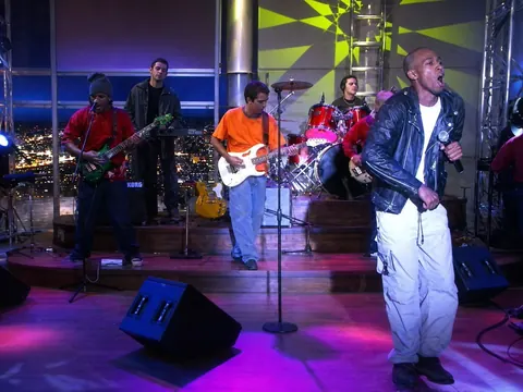 Coitado do Próximo on Programa do Jô, Rede Globo, 27 Jun. 2001 — photo 3.
