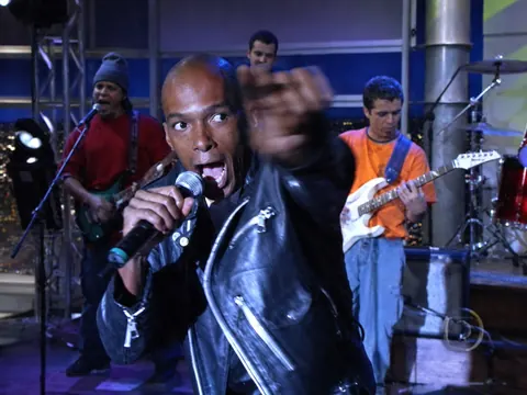 Coitado do Próximo on Programa do Jô, Rede Globo, 27 Jun. 2001 — photo 5.